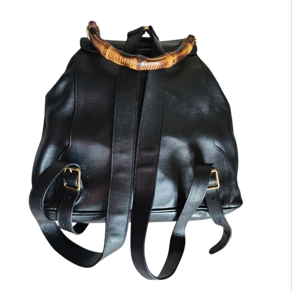 Gucci Black Leather Backpack with Bamboo Accents - Picture 3 of 9